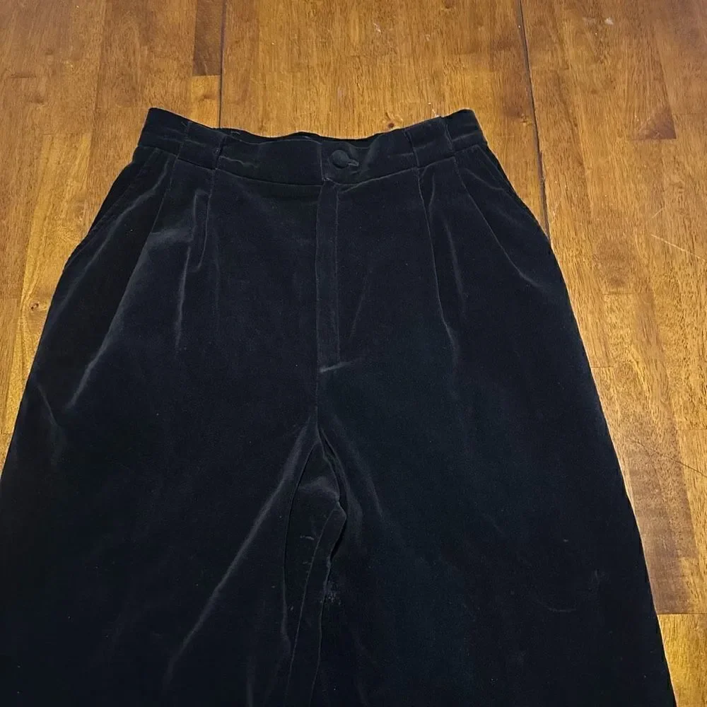 VTG Casablanca Velvet Pants Pleated Black Size 6 USA Women's High Rise 25”x30”